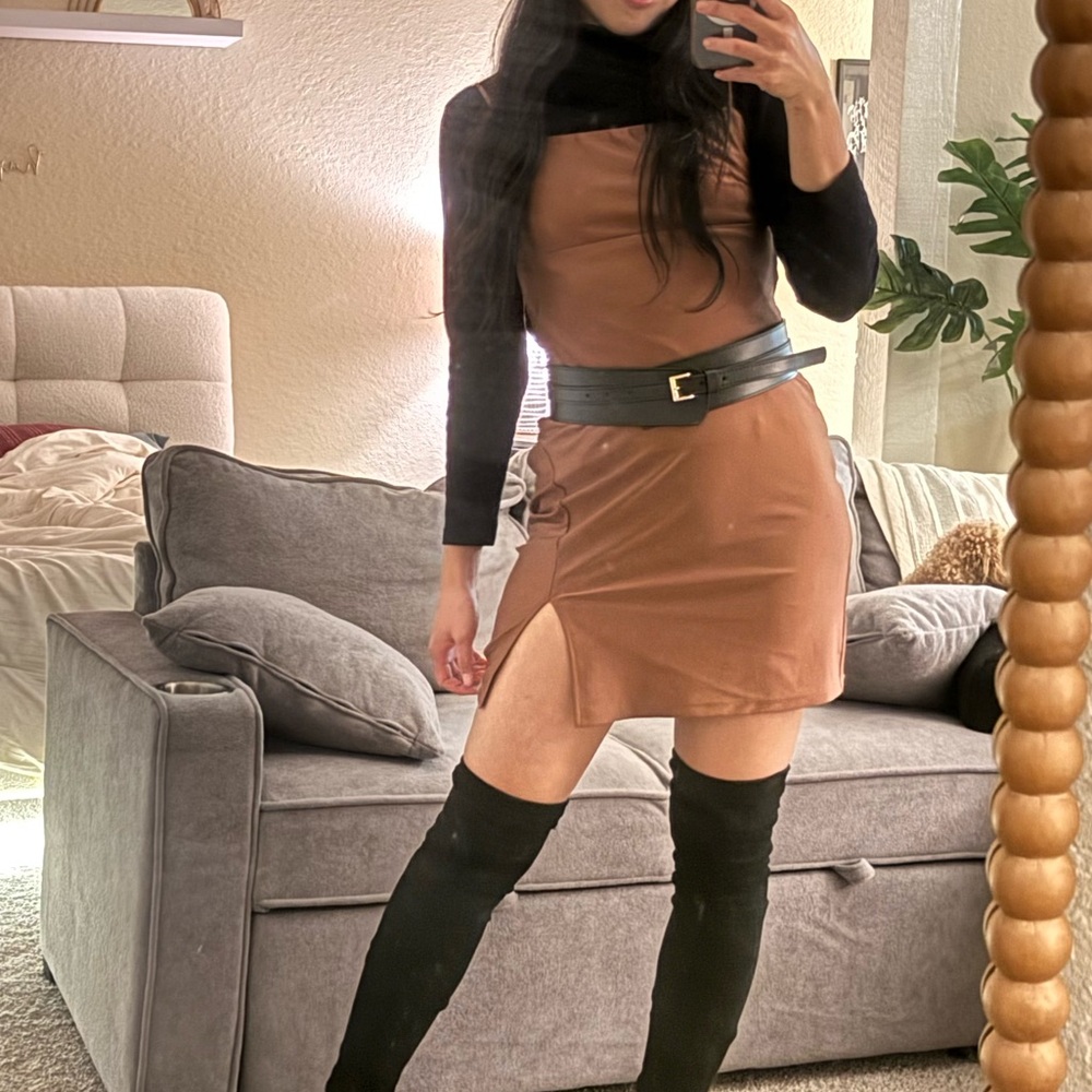 Sleek Brown Bodycon Dress